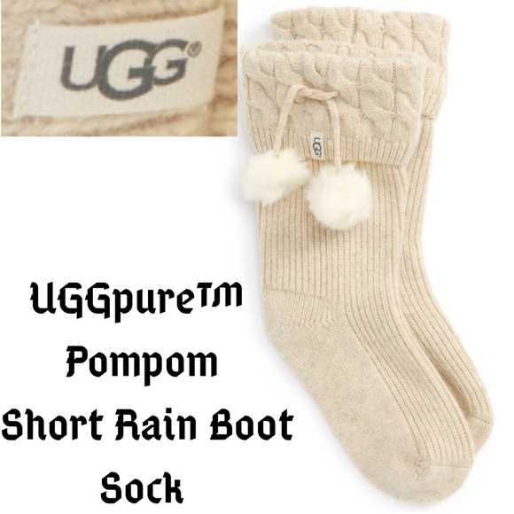 UGG Accessories - 🆕️ Womens 5-10 UGGpure short rain boot sock pom